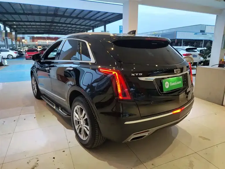 Cadillac XT5 28 T Luxury