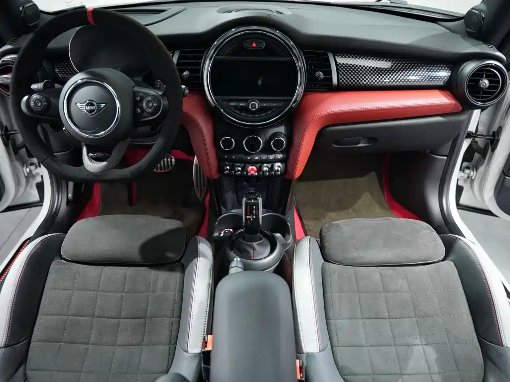 MINI JCW 2.0 T JOHN COOPER WORKS ALL-IN