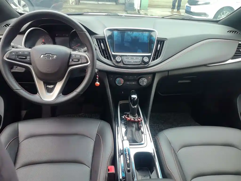 Monza Mild Hybrid RS 330 T Auto Smooth