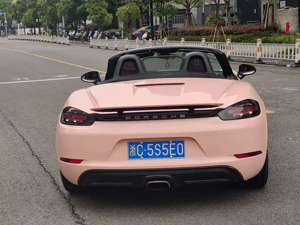 Porsche 718 Boxster 2.0 T