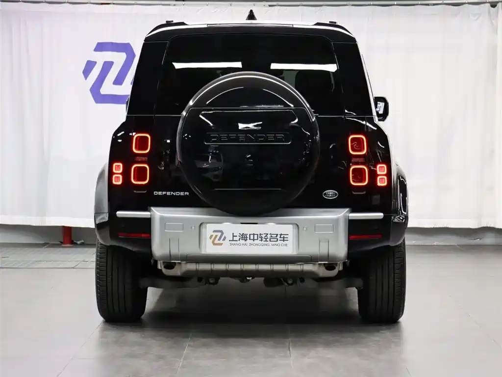 Land Rover Defender 110 3.0 T P400 XS