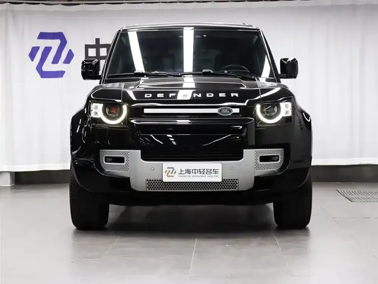 Land Rover Defender 110 3.0 T P400 XS