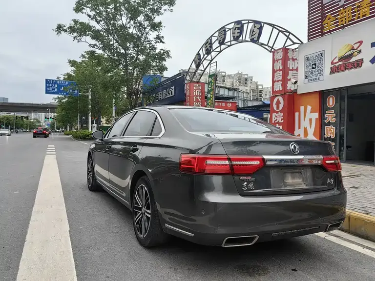 Dongfeng 东风A9 东风A9 2016款 1.8 T 尊贵型