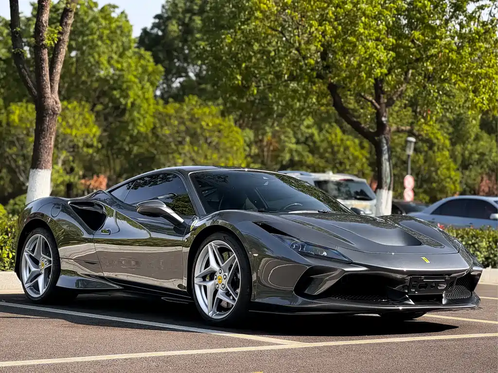 Ferrari F8 Tributo 3.9 T V8