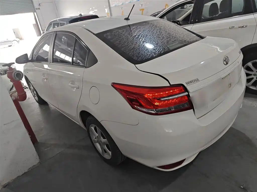 Vios 1.5 L CVT Creation
