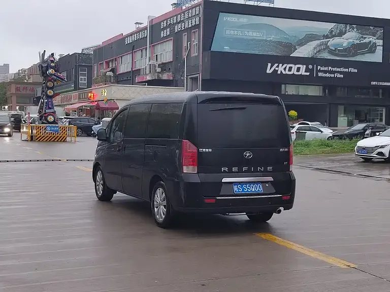 JAC Refine M5 2.0 T Gasoline Auto Official
