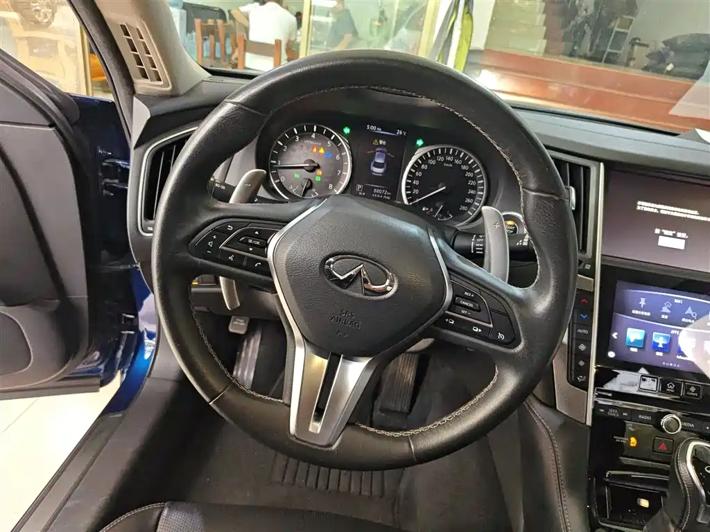 Infiniti Q50 L 2.0 T Progressive Enjoyment CN-VI