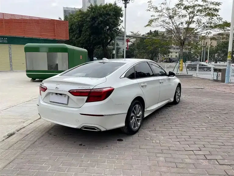 Honda Inspire 260 TURBO Elegant CN-VI