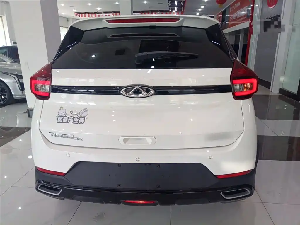 Tiggo 3 x Diamond 1.5 L CVT Elite