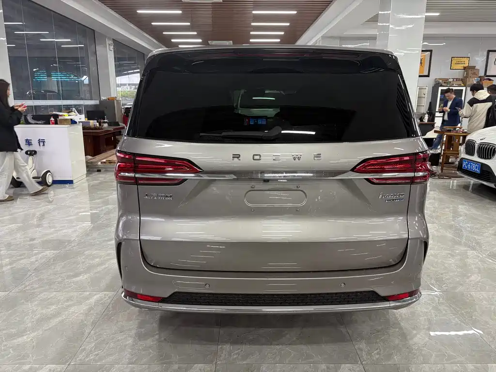 Roewe iMAX8 400 TGI Supreme Enjoyment