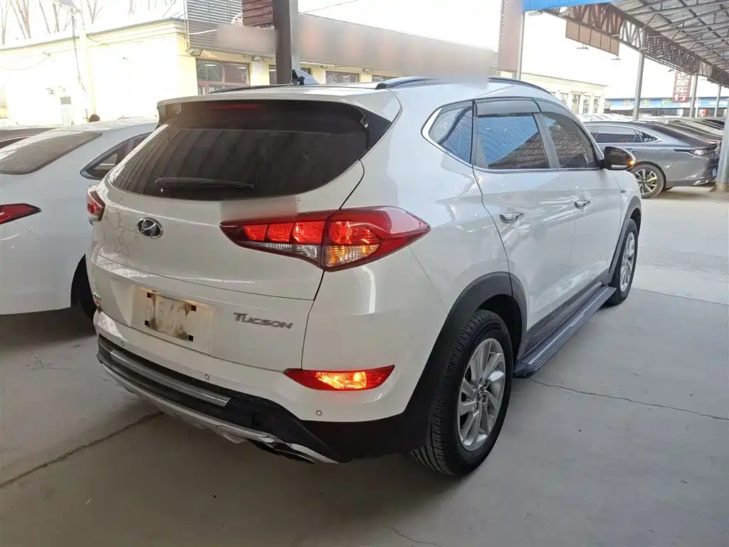 Tucson 1.6 T DCT 2 WD Intelligent