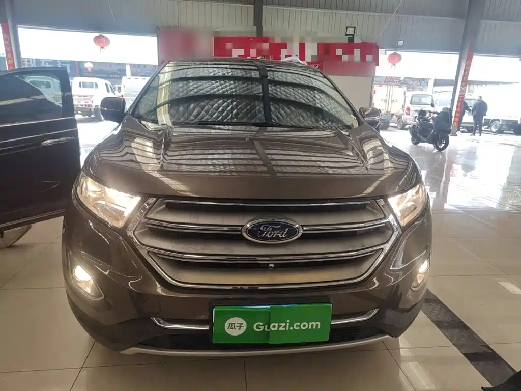 Edge EcoBoost 245 2 WD Elite Sharp 5-seat