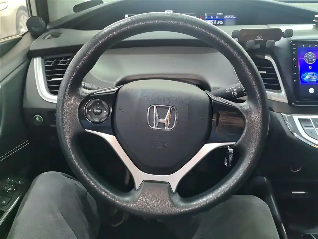 Jade 1.8 L Auto Classic 5-seat