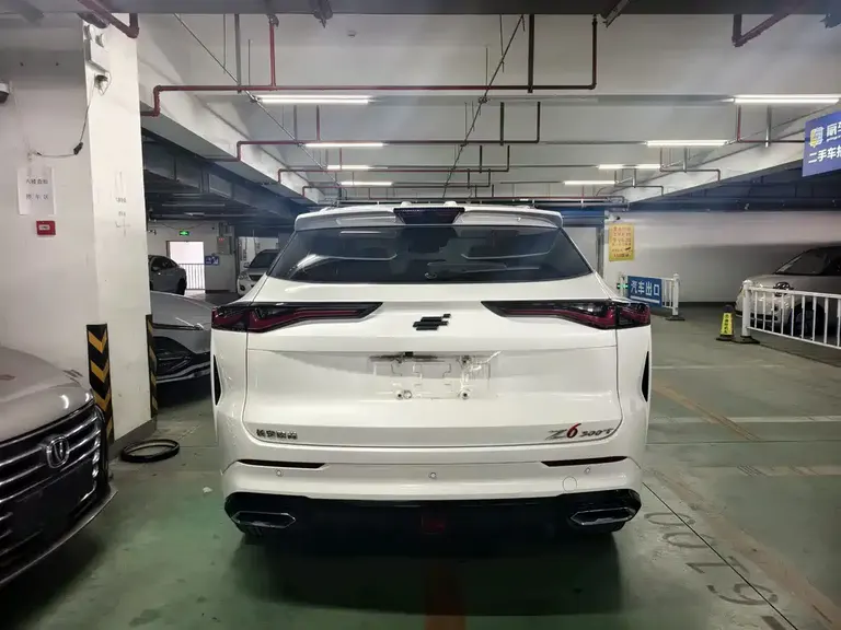Changan Oshan Z6 Blue Whale 1.5 T DCT Smart Enjoyment