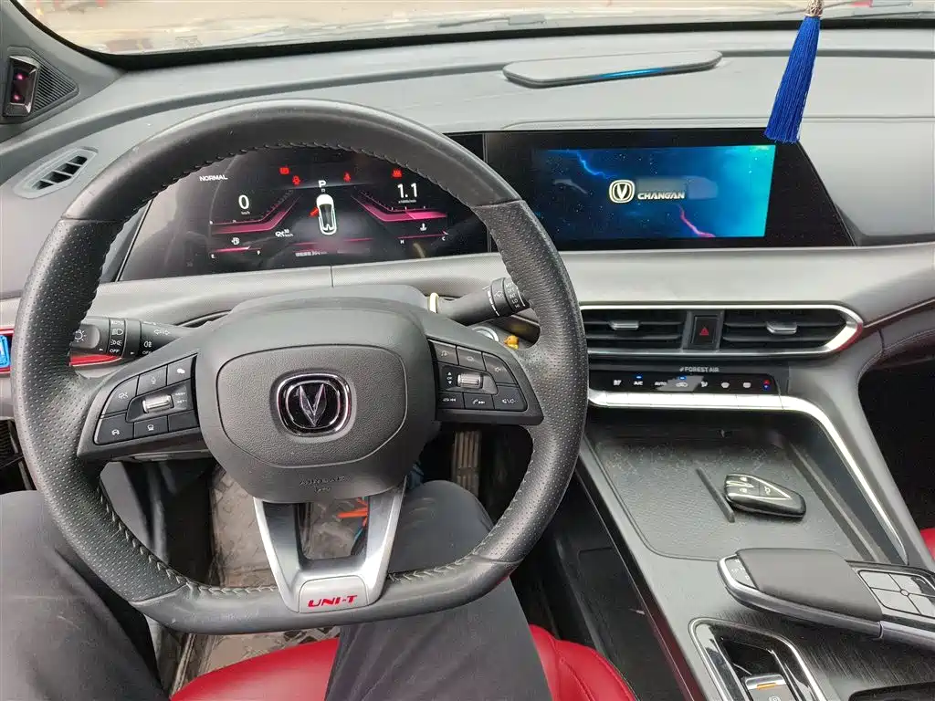 Changan UNI-T 1.5 T Distinguished