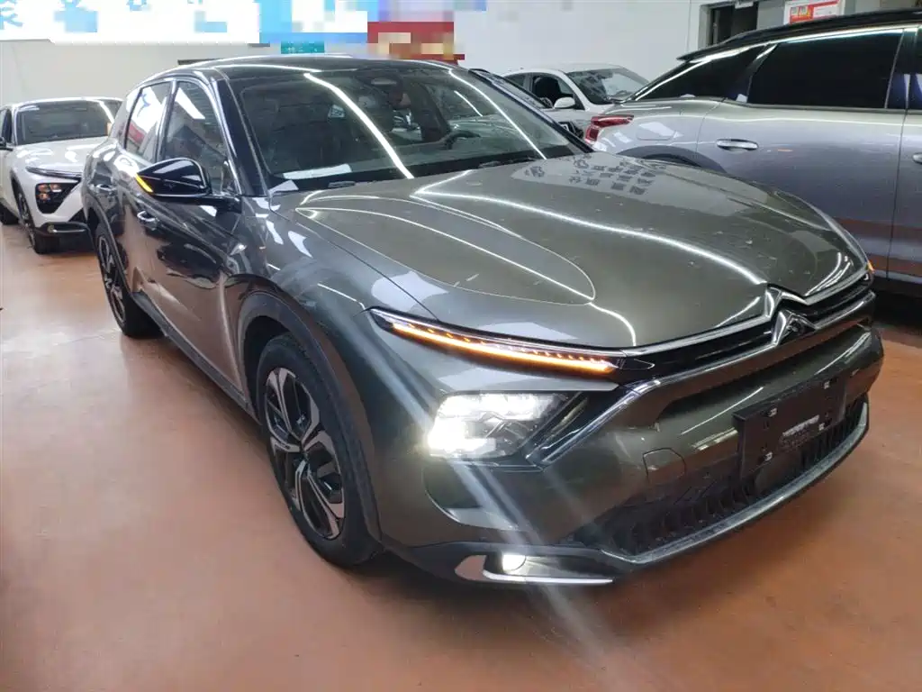 C5 X 凡尔赛C5 X 2021款 1.6 T 耀不凡