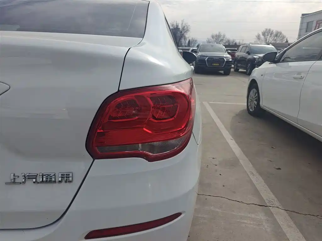 Cavalier 320 Auto Delight Sunroof