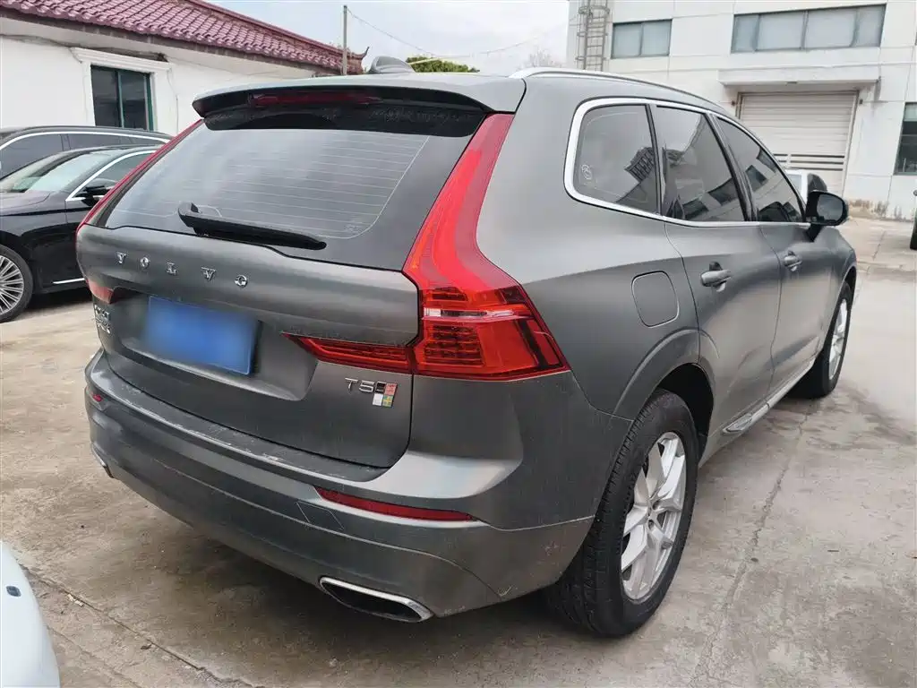 Volvo XC60 T5 4 WD Smart Ease CN-VI