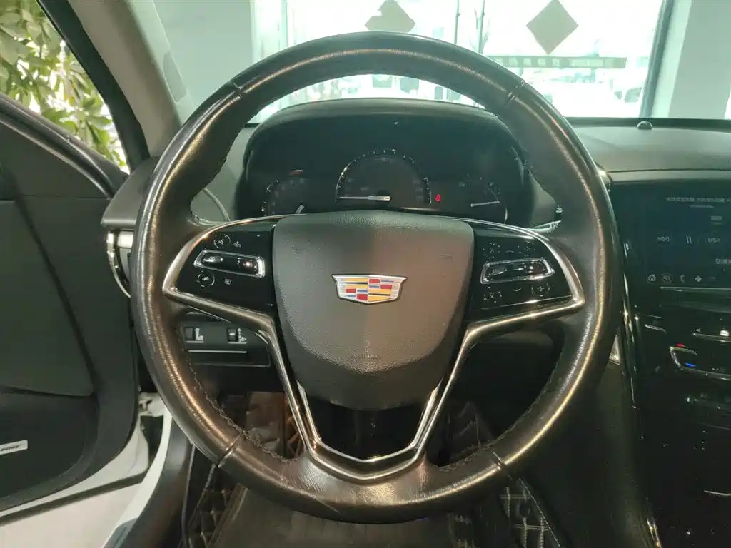Cadillac ATS-L 28 T Fashion