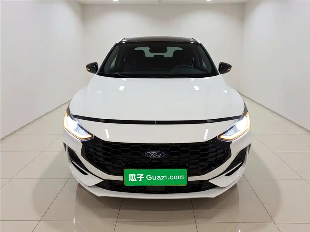 Focus Hatchback EcoBoost 180 Auto ST Line