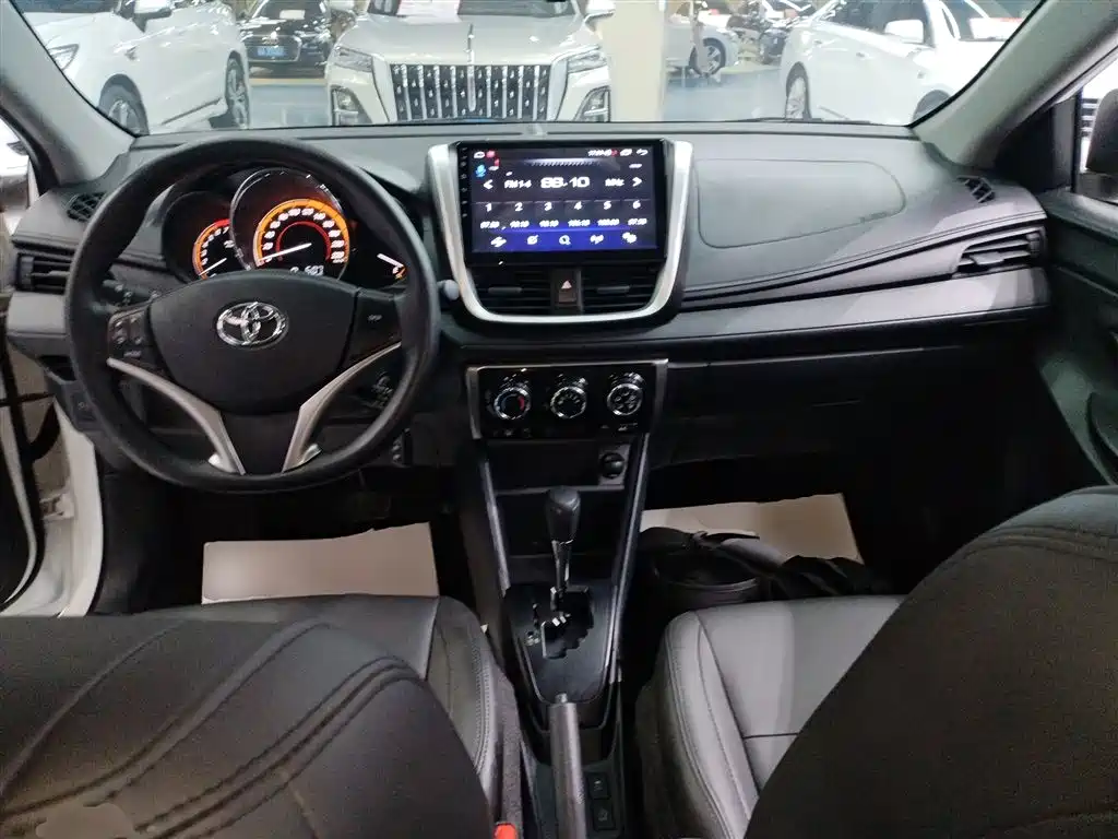 YARiS L Zhixuan Zhixuan X 1.5 L CVT Leading PLUS