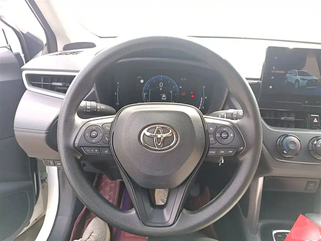 Corolla Cross 2.0 L Pioneer