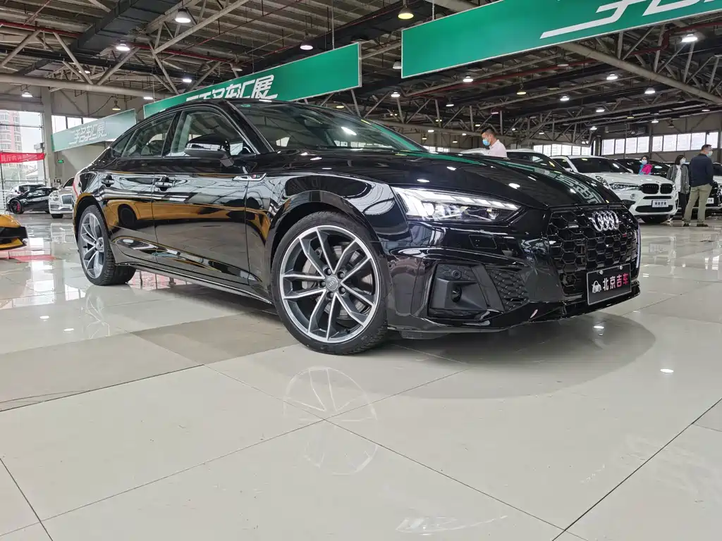Audi A5 (Import) Sportback 45 TFSI quattro Select Dynamic