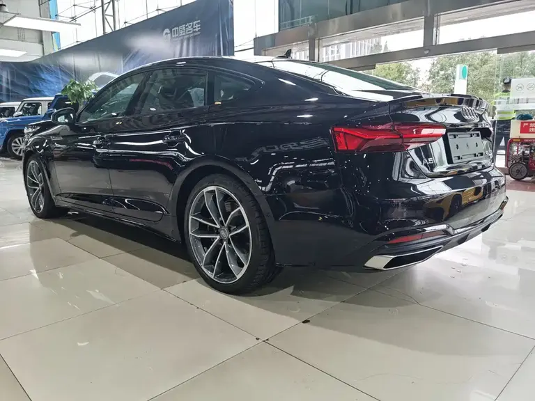 Audi A5 (Import) Sportback 45 TFSI quattro Select Dynamic