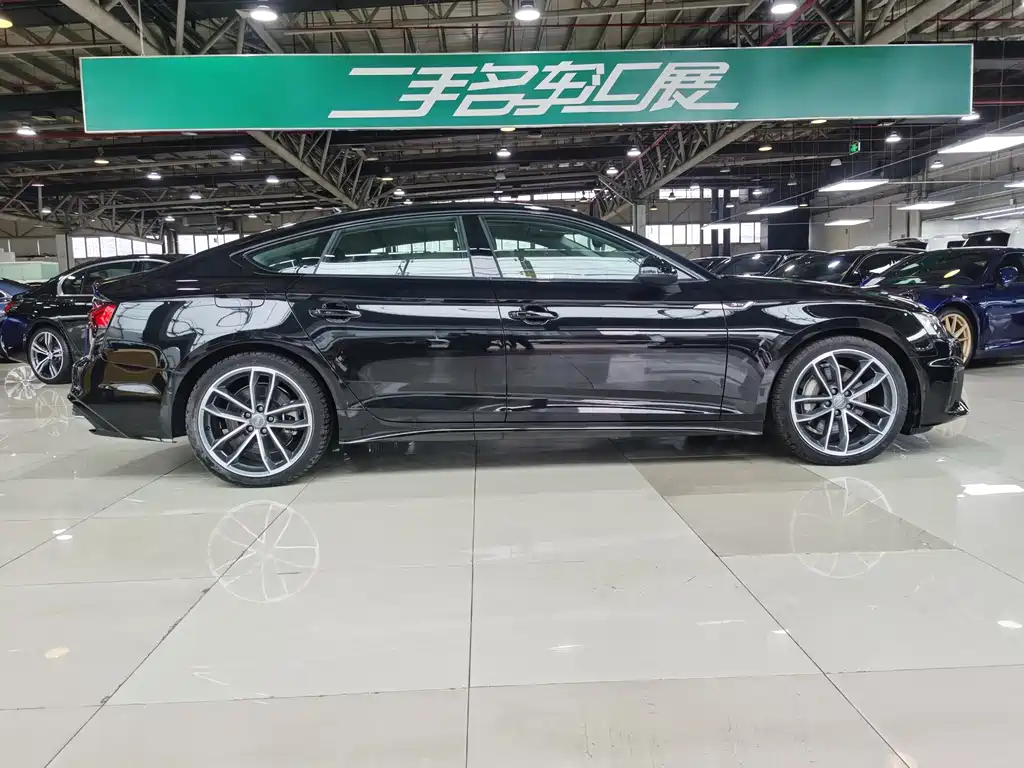 Audi A5 (Import) Sportback 45 TFSI quattro Select Dynamic