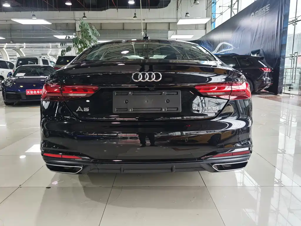 Audi A5 (Import) Sportback 45 TFSI quattro Select Dynamic
