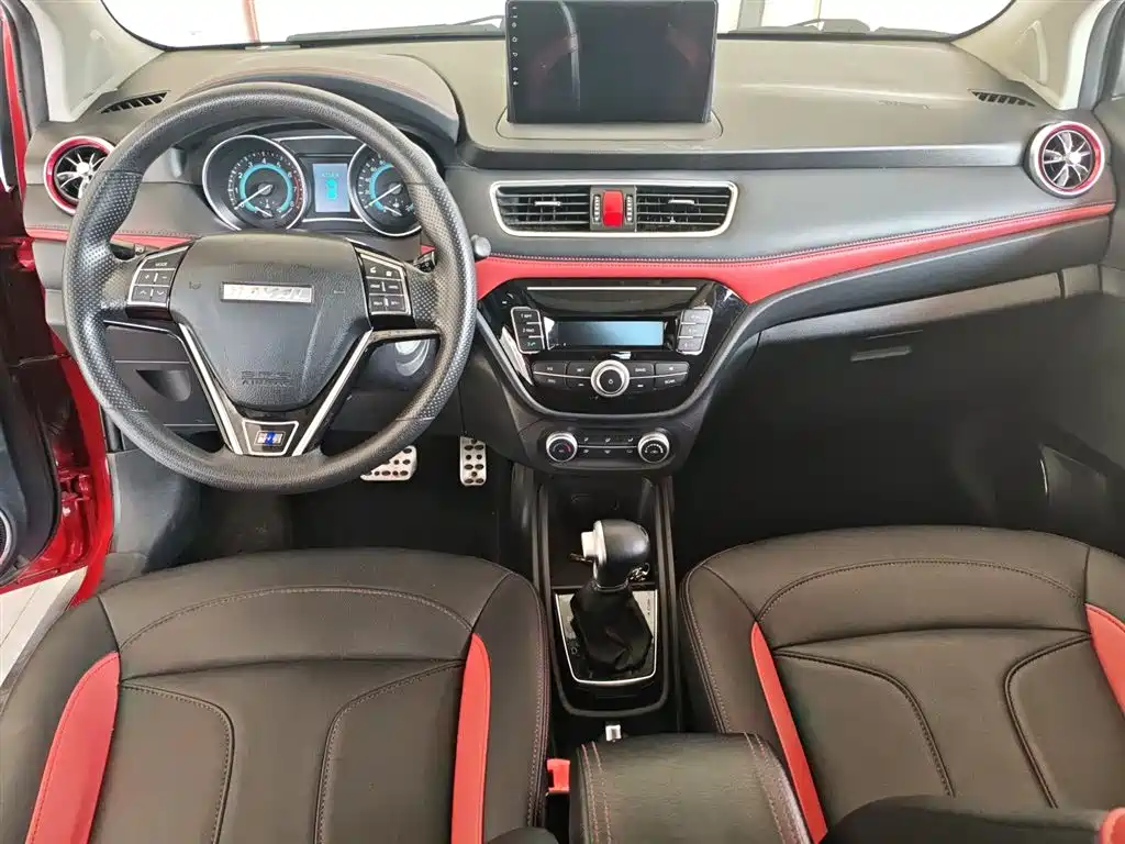 Haval H1 哈弗H1 2017款 蓝标 1.5 L AMT标准型