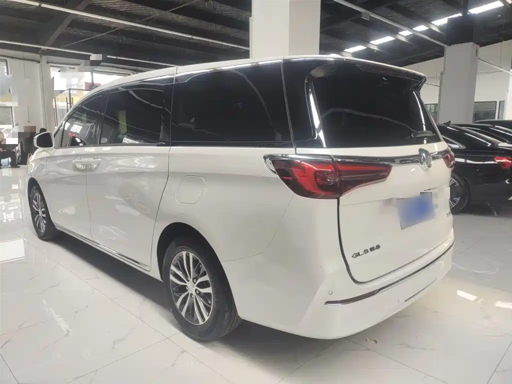 Buick GL8 ES LaCrosse Comfort