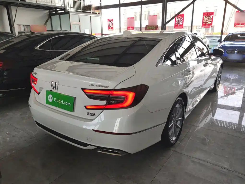 Accord 260 TURBO Luxury
