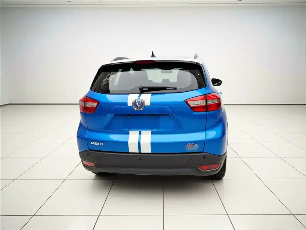 Changan CS15 1.5 L Auto Fashion