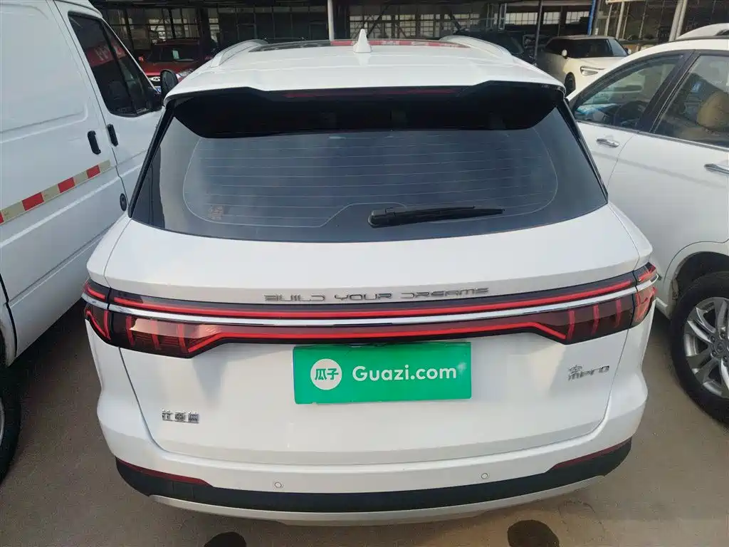 Song Pro 1.5 T Auto Luxury