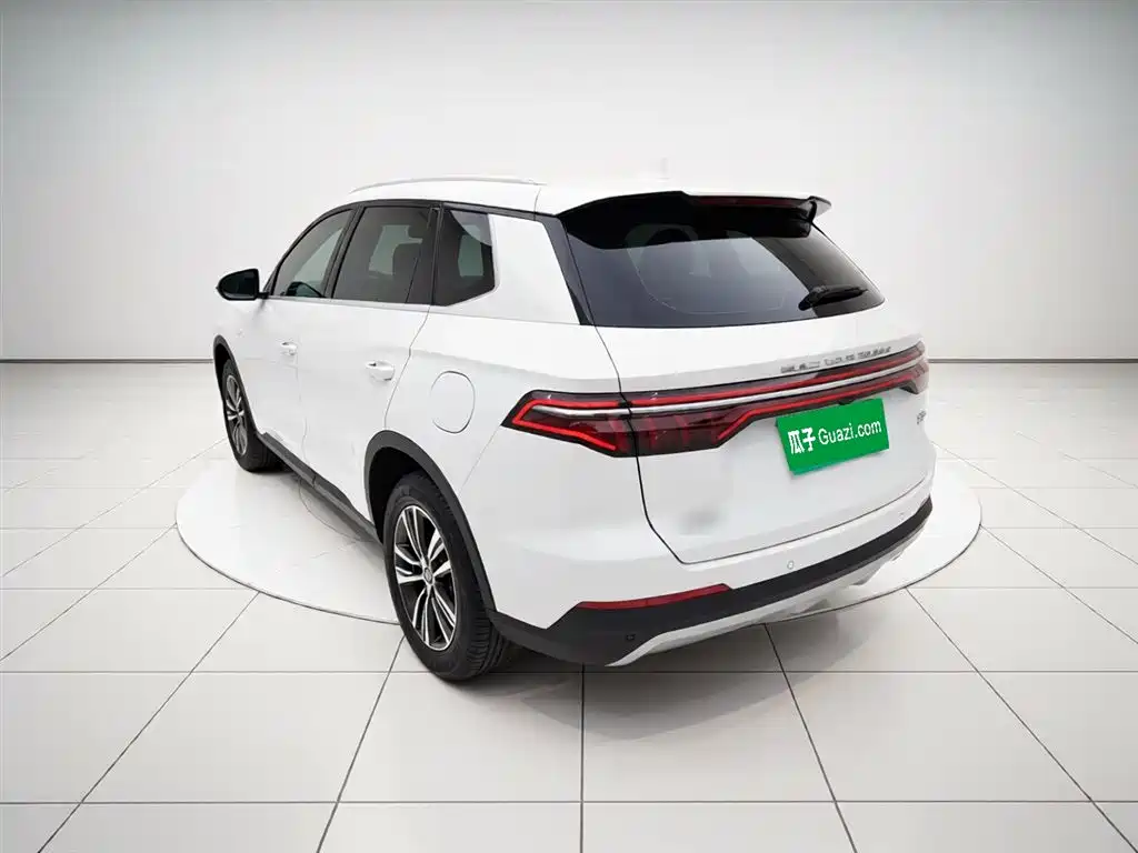 Song Pro 1.5 T Auto Luxury
