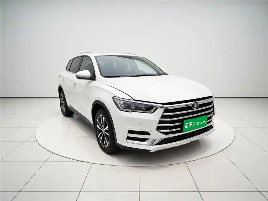 Song Pro 1.5 T Auto Luxury