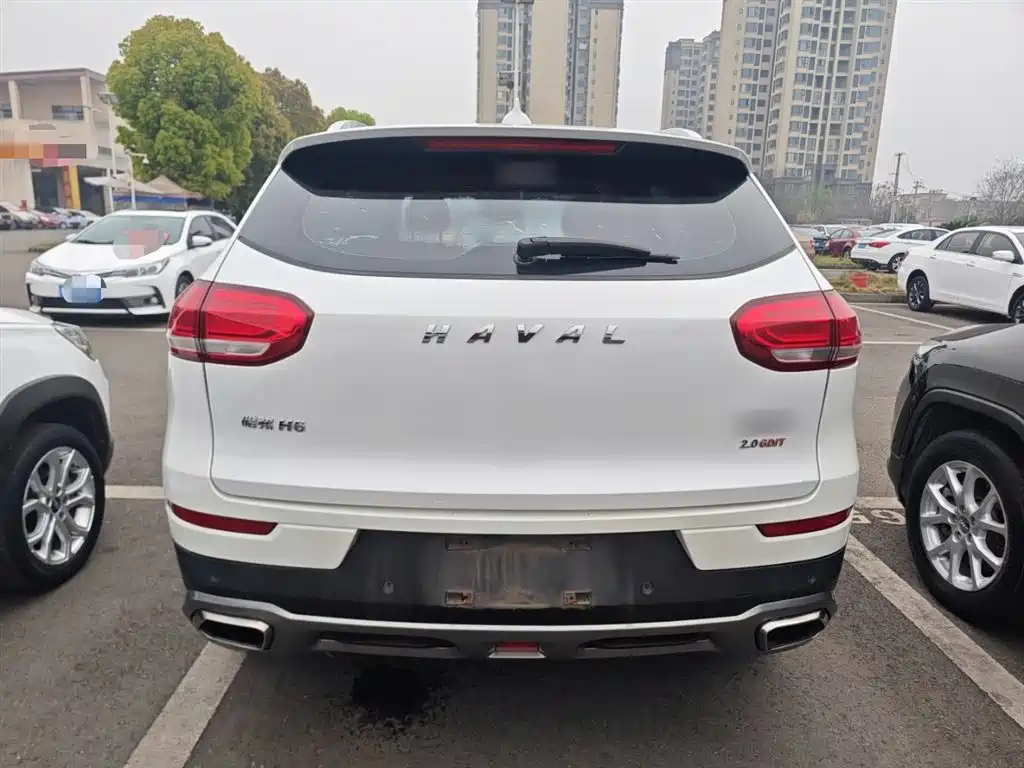 Haval H6 Red Label 2.0 T Auto 2 WD Smart Style