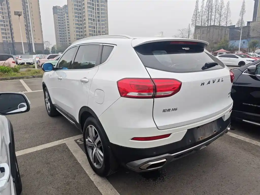 Haval H6 Red Label 2.0 T Auto 2 WD Smart Style