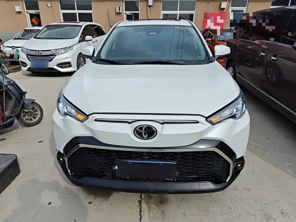 Frontlander 2.0 L CVT Leading