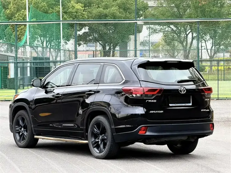 Toyota Highlander 2.0 T 4 WD Knight 7-seat CN-VI