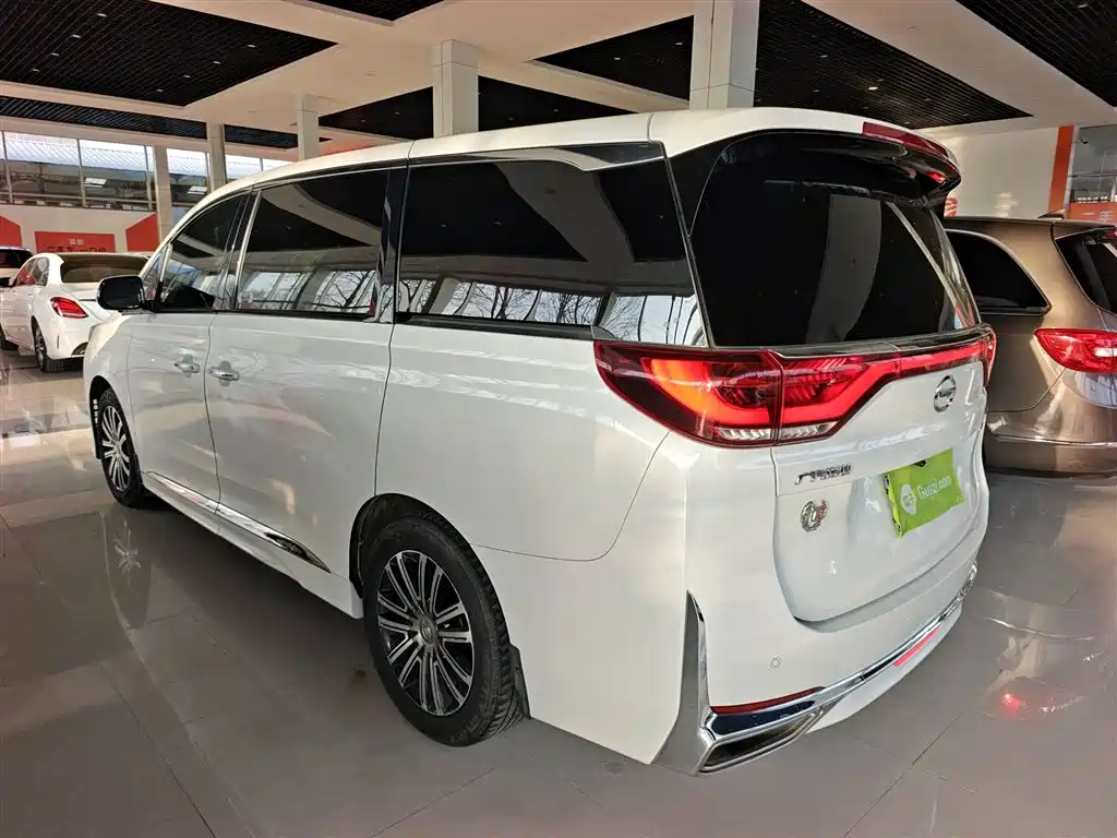 GAC Trumpchi M8 Leading Show Series 390 T Distinguished