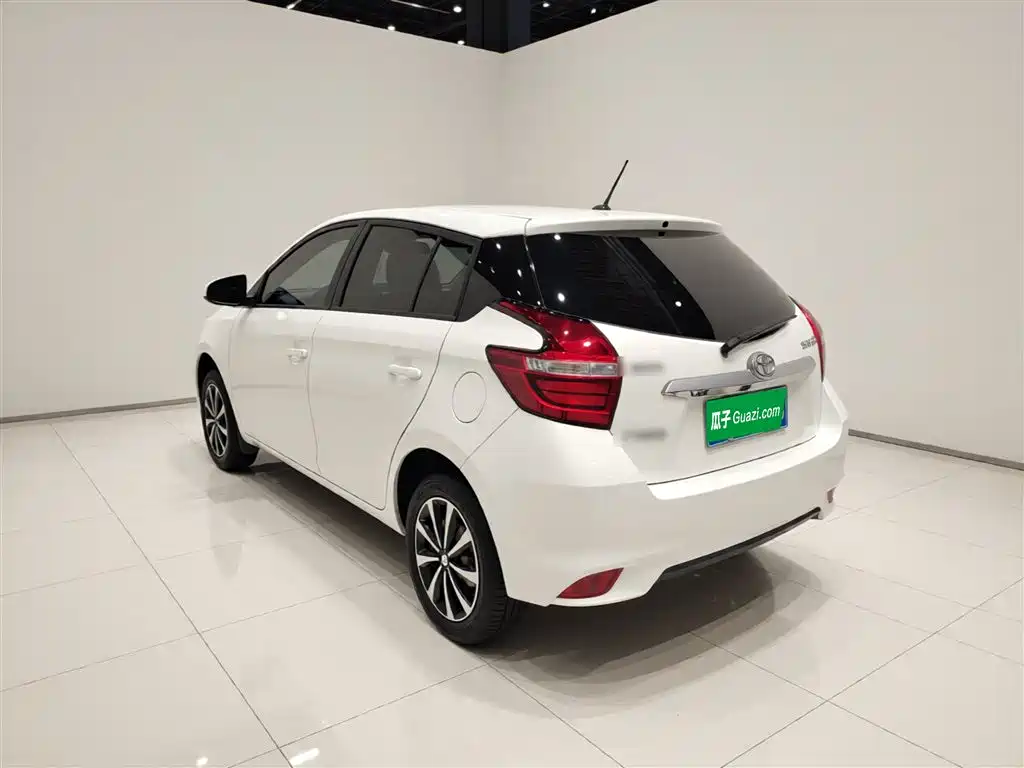 YARiS L Zhixuan Facelift 1.5 E CVT Charm Motion