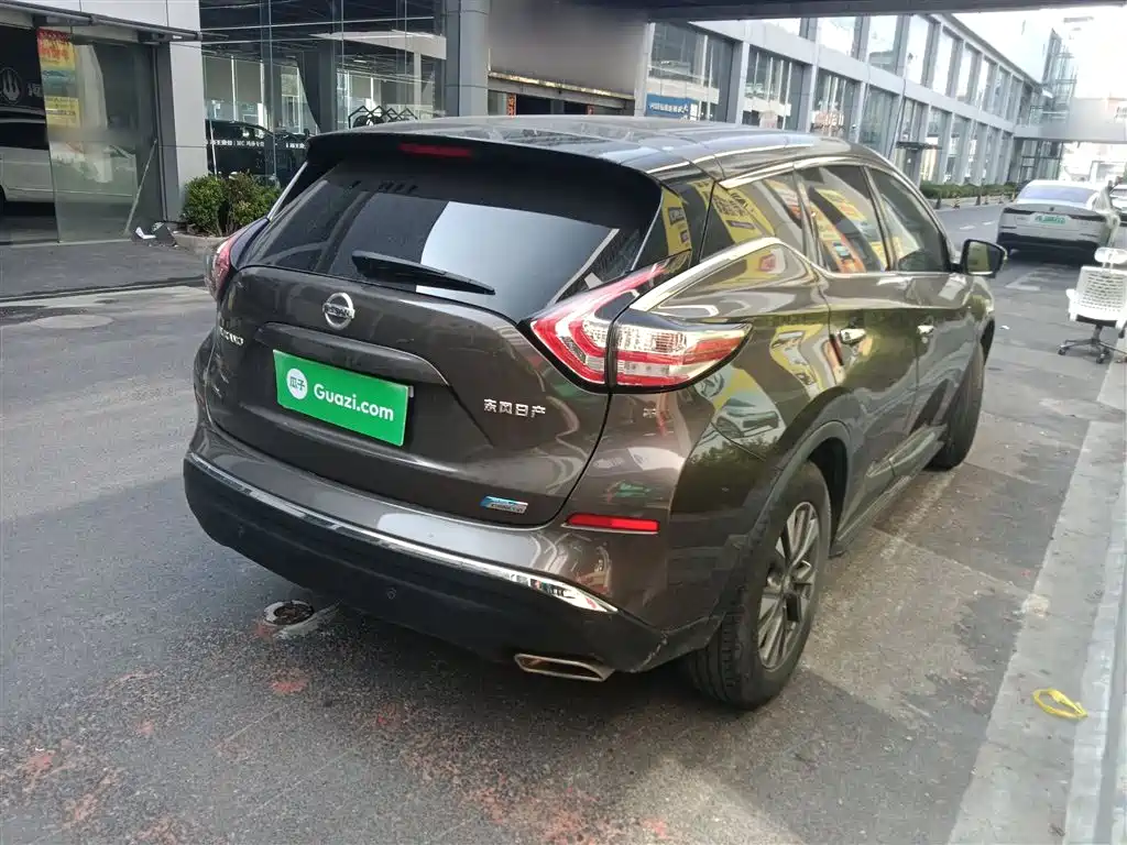Murano 2.5 L XL 2 WD Connected Luxury CN-V