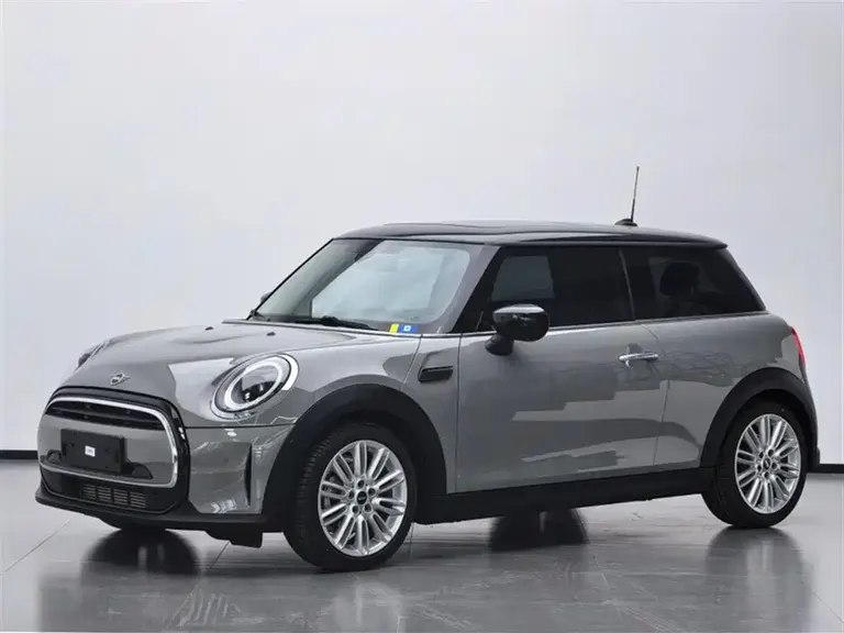 MINI Facelift 1.5 T COOPER Classic