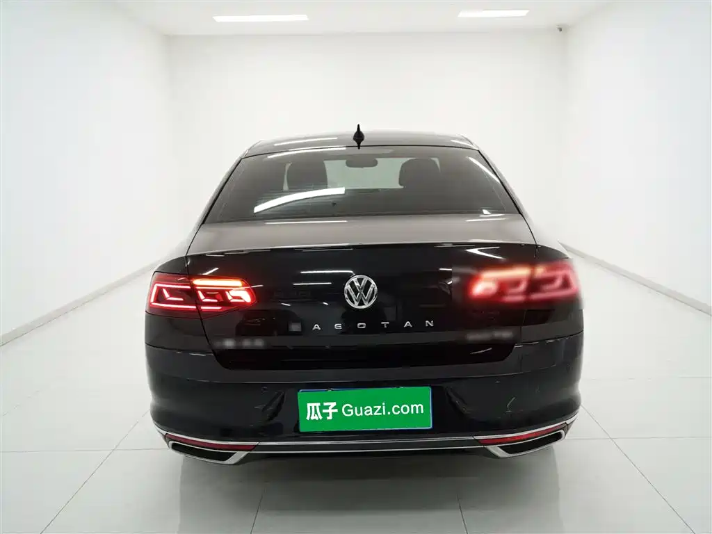 Magotan 330 TSI DSG Luxury
