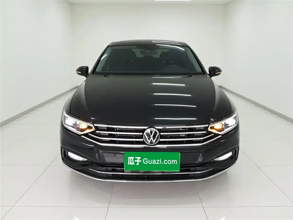 Magotan 330 TSI DSG Luxury