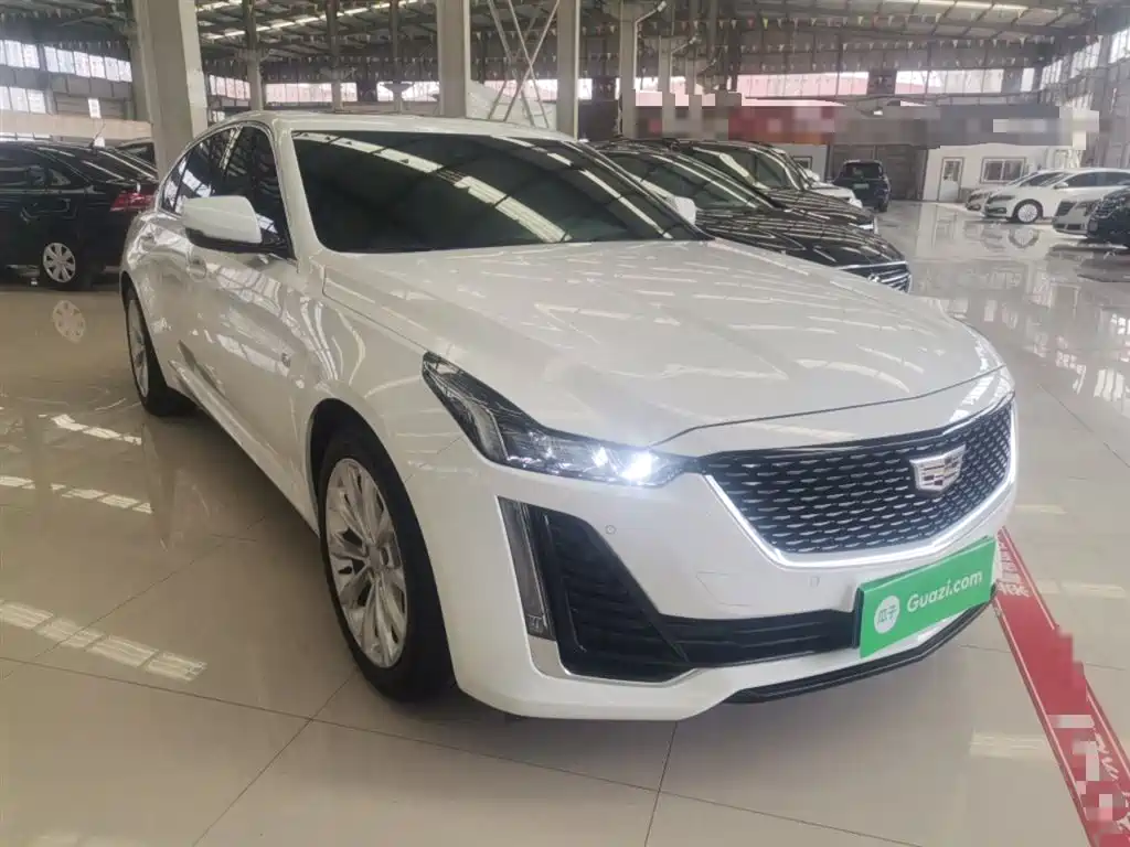 Cadillac CT5 28 T Luxury (Standard)