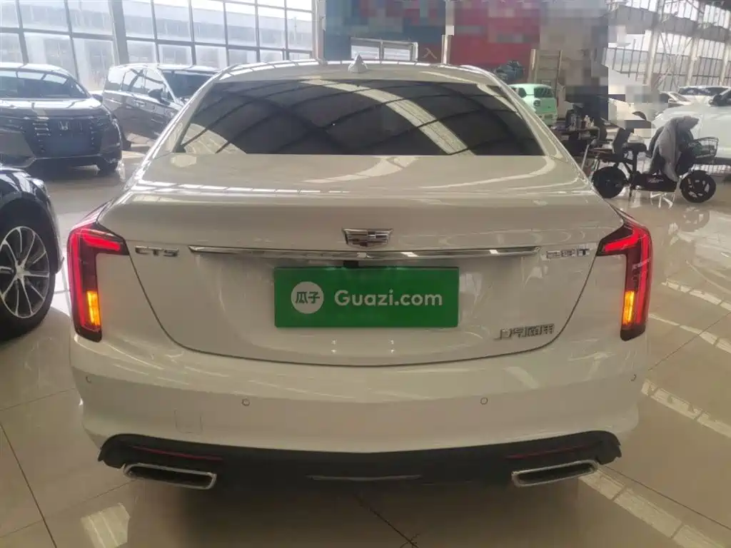 Cadillac CT5 28 T Luxury (Standard)
