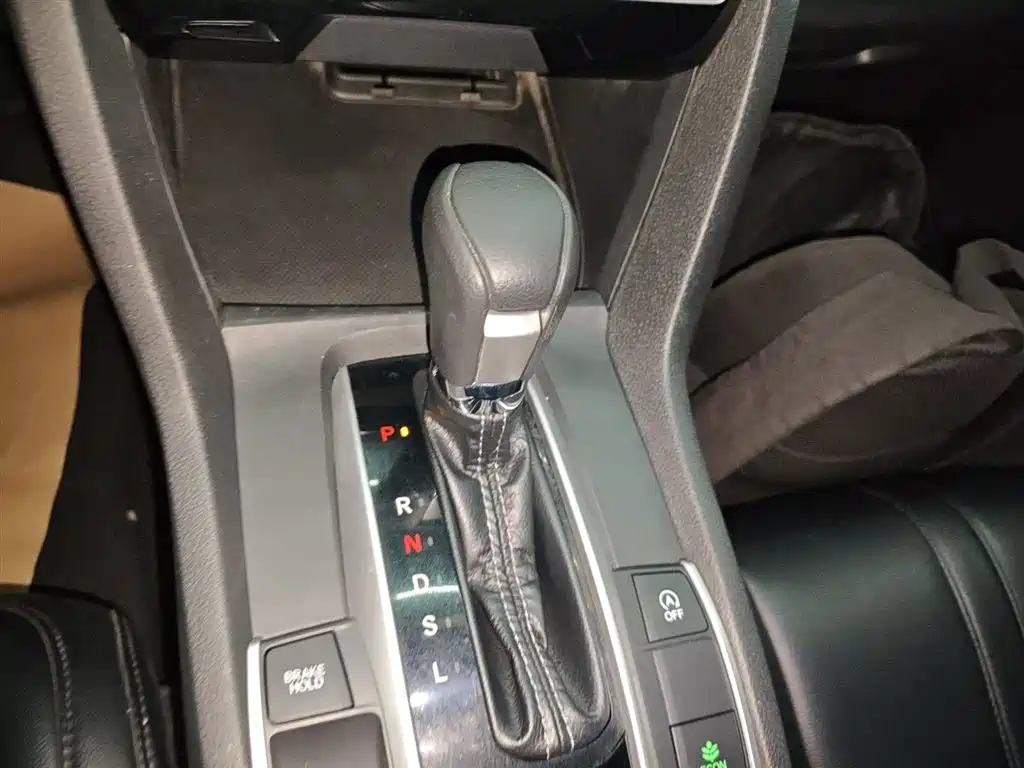 Civic 220 TURBO CVT Power Motion CN-VI